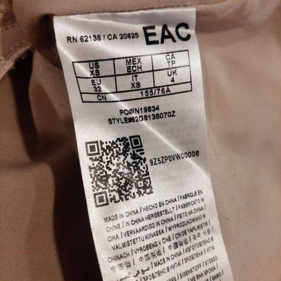 Marciano Long Sleeve Mini Dress Lace Hem Lace Up Keyhole Back Cocktail Size XS - Picture 15 of 16